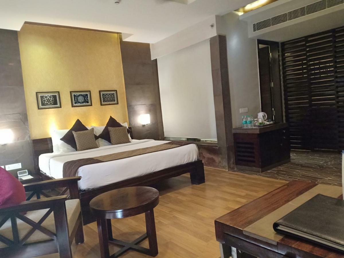 Ramada Ajmer Kishangarh  Exterior photo