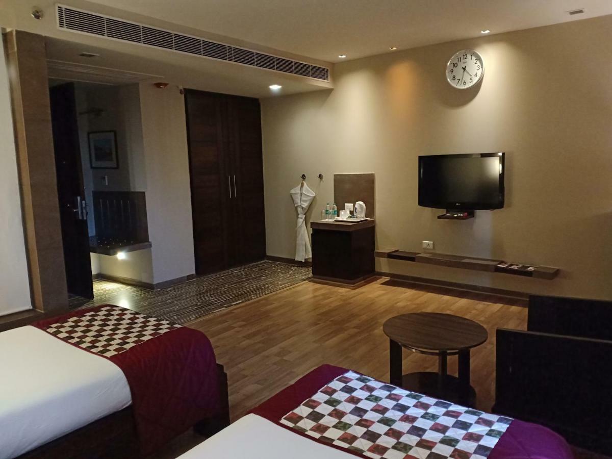 Ramada Ajmer Kishangarh  Exterior photo